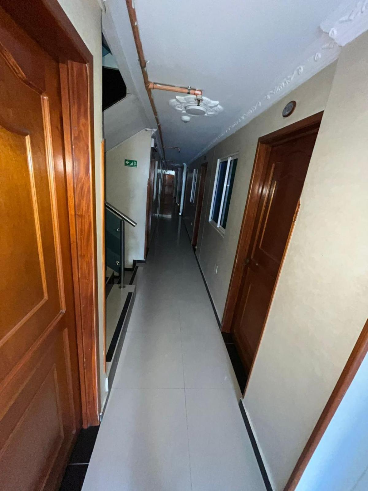 Hotel Bucarica Plaza 부카라망가 외부 사진