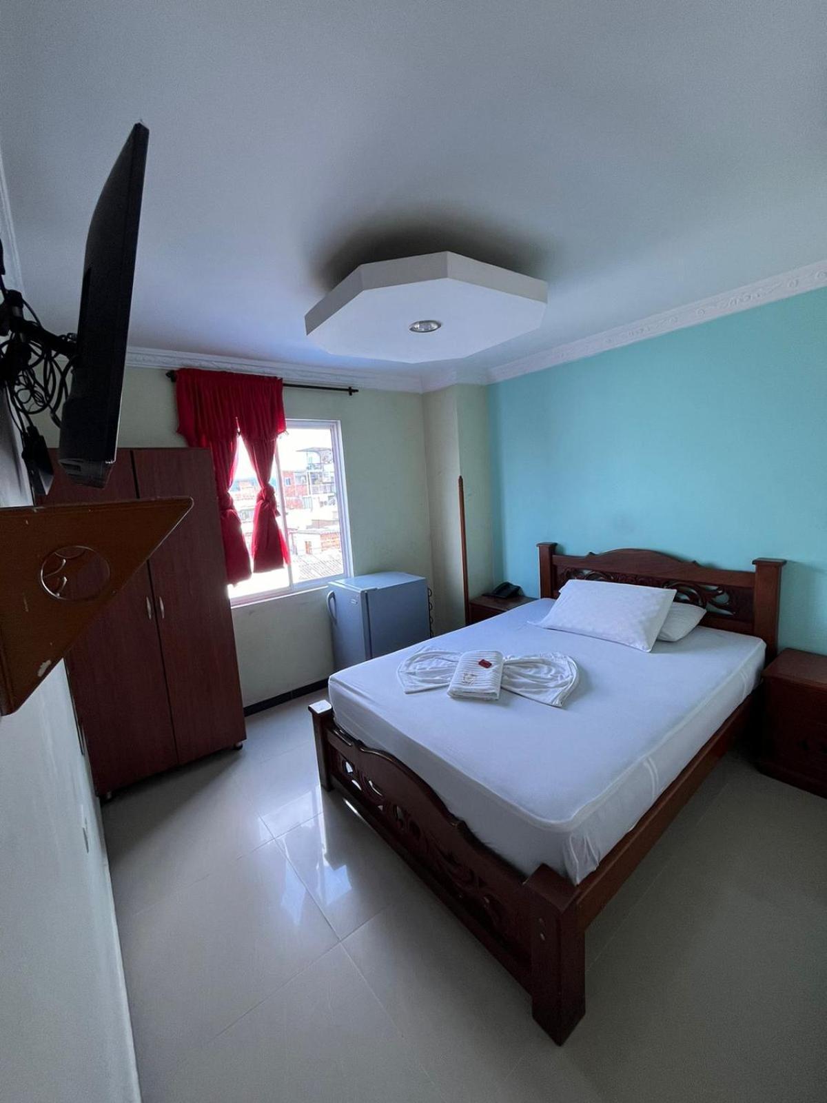 Hotel Bucarica Plaza 부카라망가 외부 사진